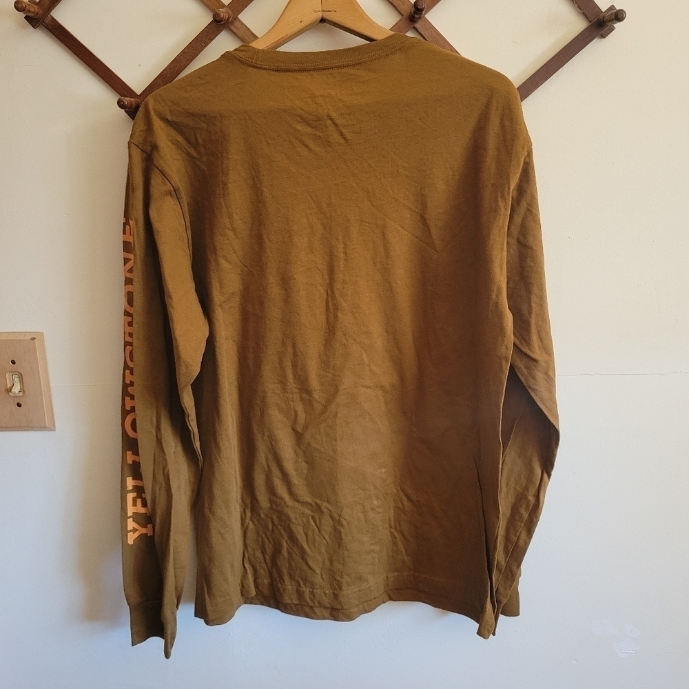 Yellowstone Long Sleeve Tee Cotton Montana Mustand Yellow Tan Large - Picture 9 of 9